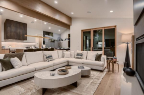 1060 Park Ski Magnificent Mountain Retreat home